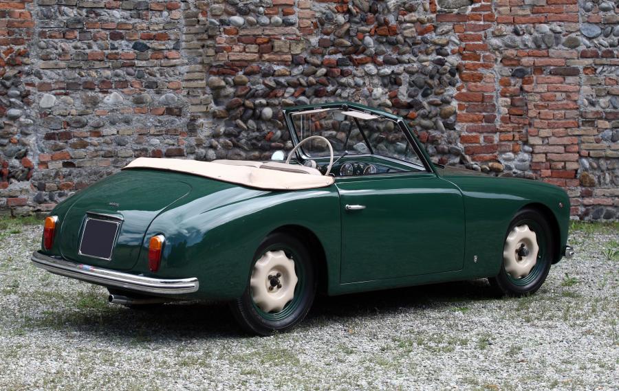  Siata Amica Cabriolet 1948 года  (фото 4 из 4)